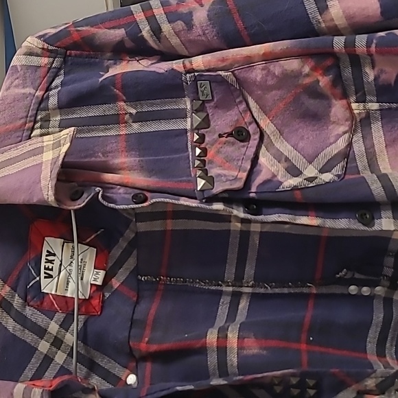 Cropped Distressed Plaid - Picture 2 of 5